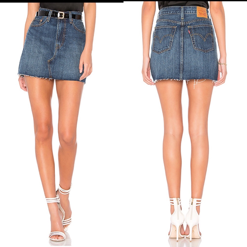 NEW Levi’s Deconstructed skirt